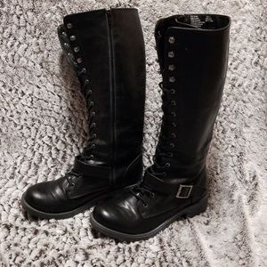 Unionbay Black Lace Up Boots